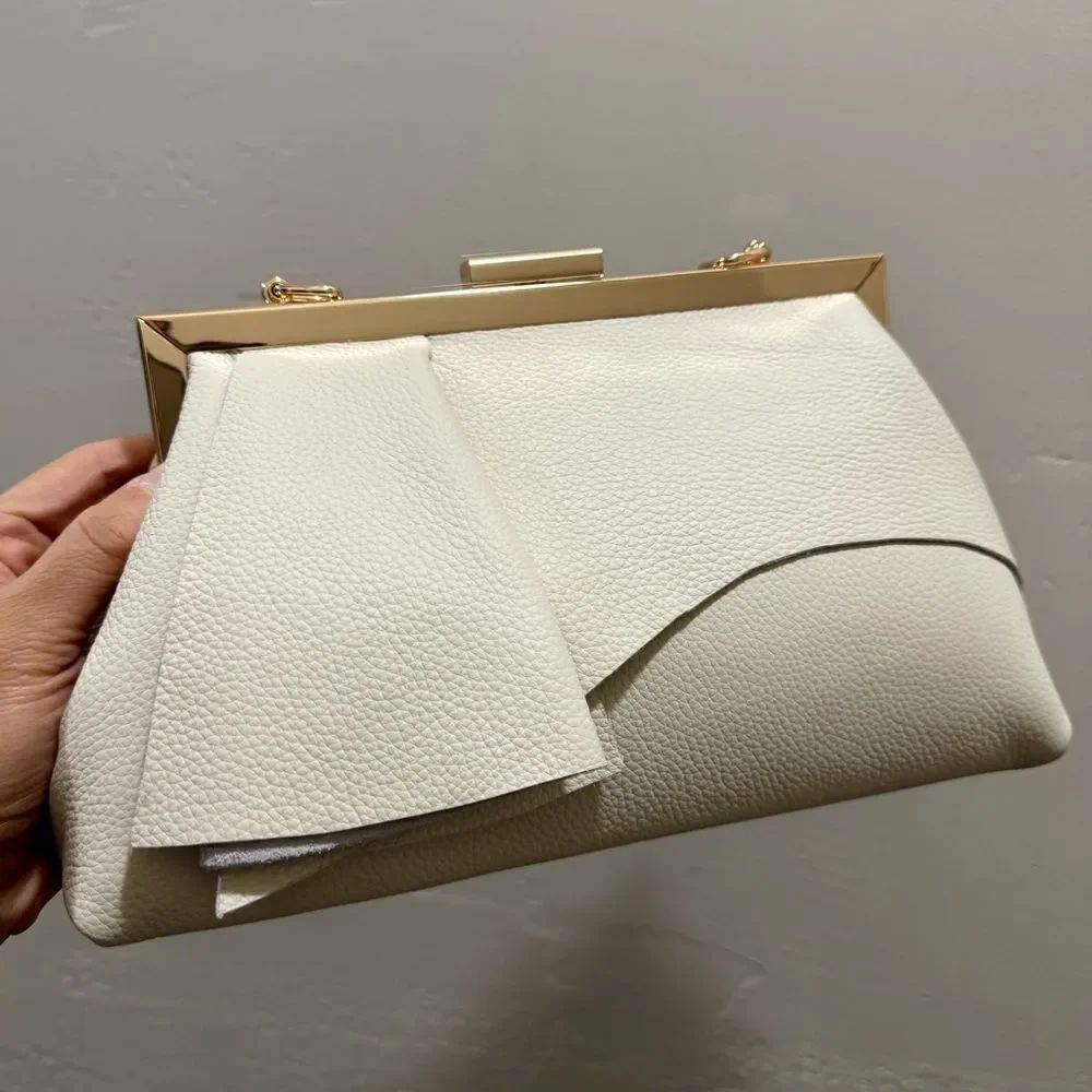 Ivory Pebble Leather Handmade Asymmetrical Ruffles Metal Frame Clutch/Crossbaody - Picture 9 of 16